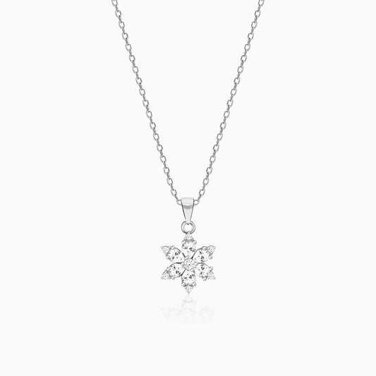 Silver Flowery Snowflake Pendant With Link Chain